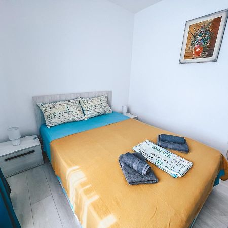 Apartament Zarnesti „Saturn” Екстер'єр фото