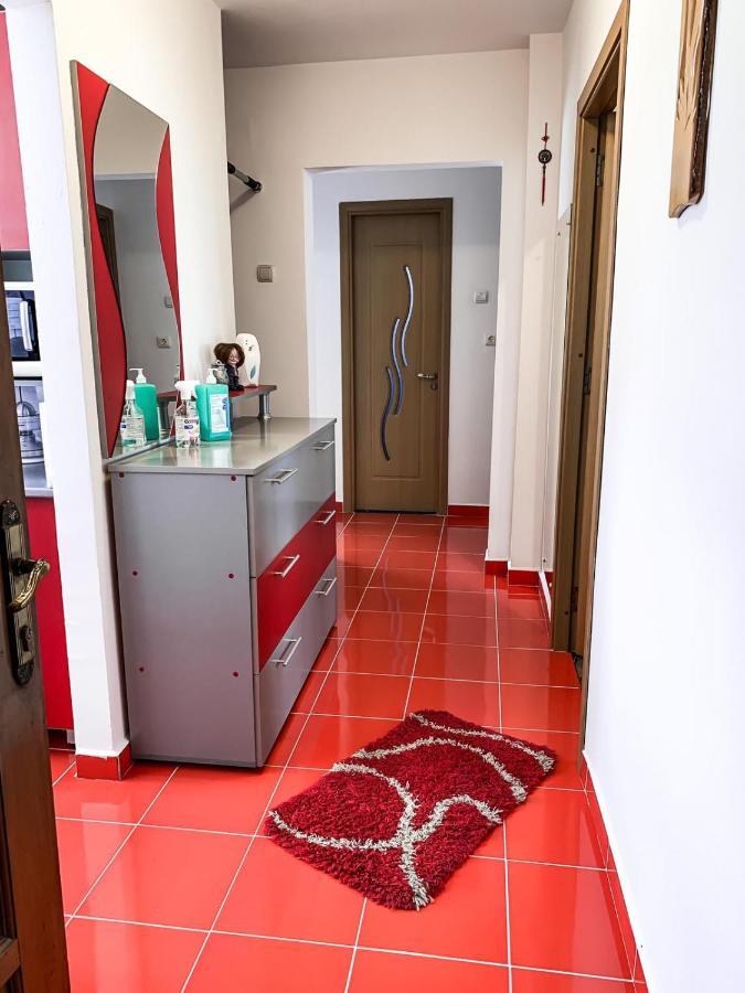 Apartament Zarnesti „Saturn” Екстер'єр фото
