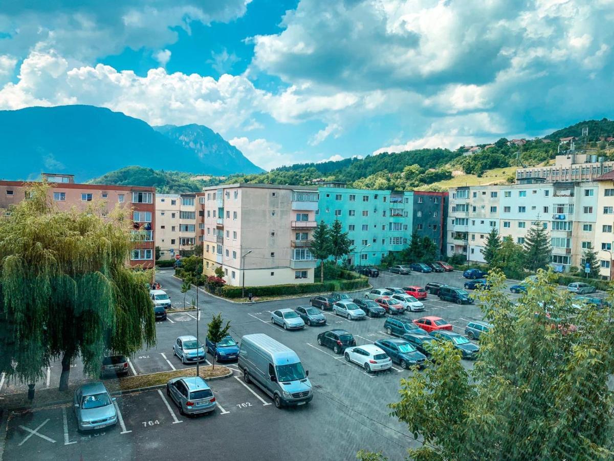 Apartament Zarnesti „Saturn” Екстер'єр фото